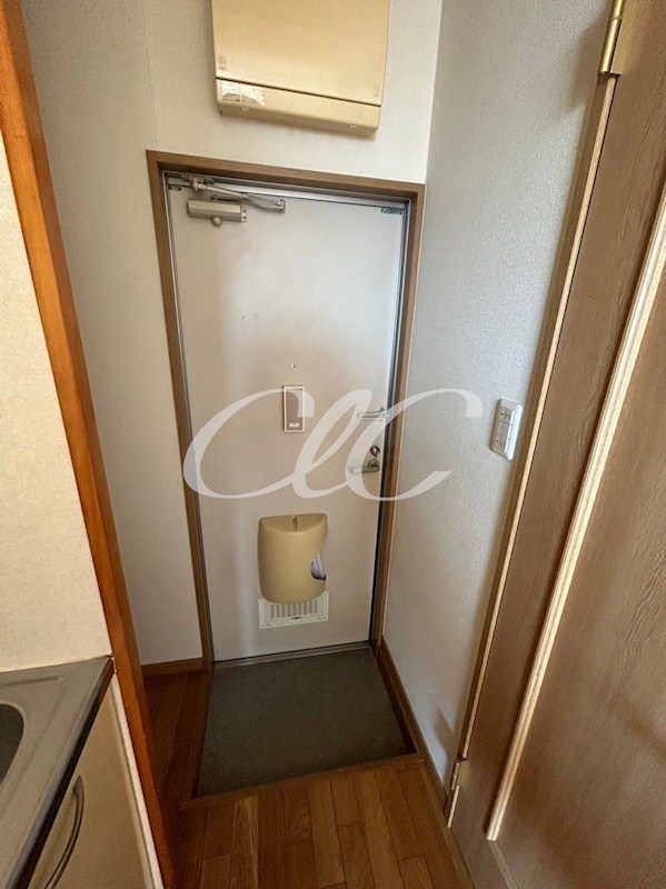 コーポフォーシーズン 玄関