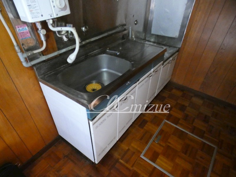 クリームハウス キッチン