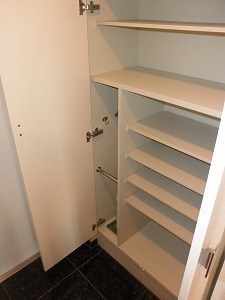 カスタリア押上 玄関