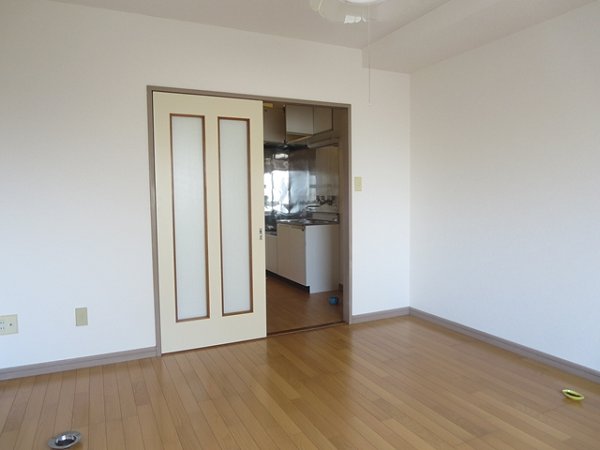 小島アパート リビング