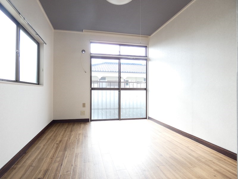 ロゼ７ ベッドルーム