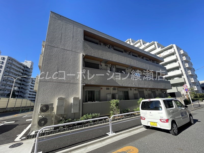 セレスティア大谷田 外観