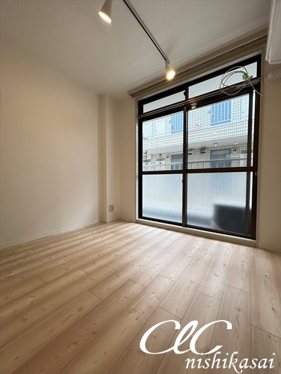 モア５  ベッドルーム