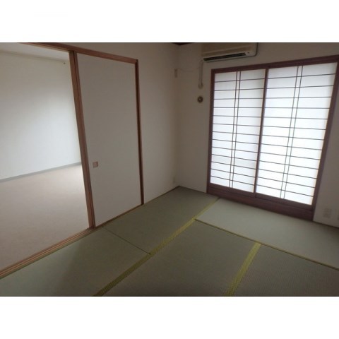 四つ木パーク・ホームズ リビング