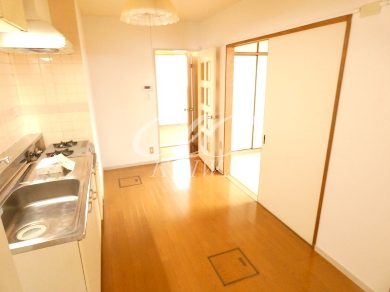 マノワールアズマ リビング