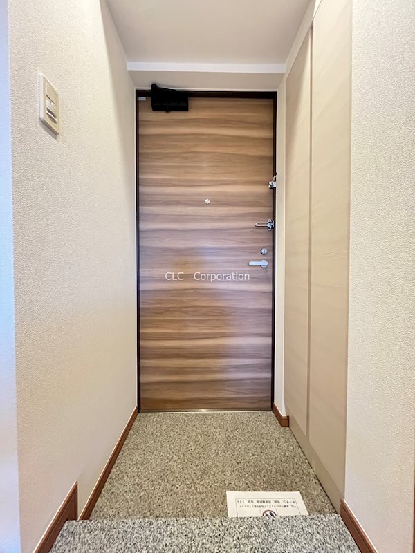 グランカーサ行徳 玄関