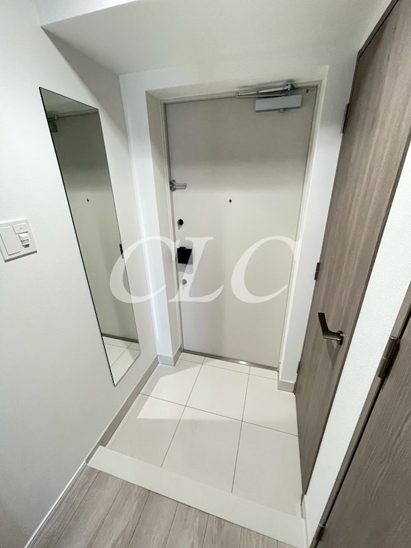 ARCOBALENO MINAMISENJU 玄関