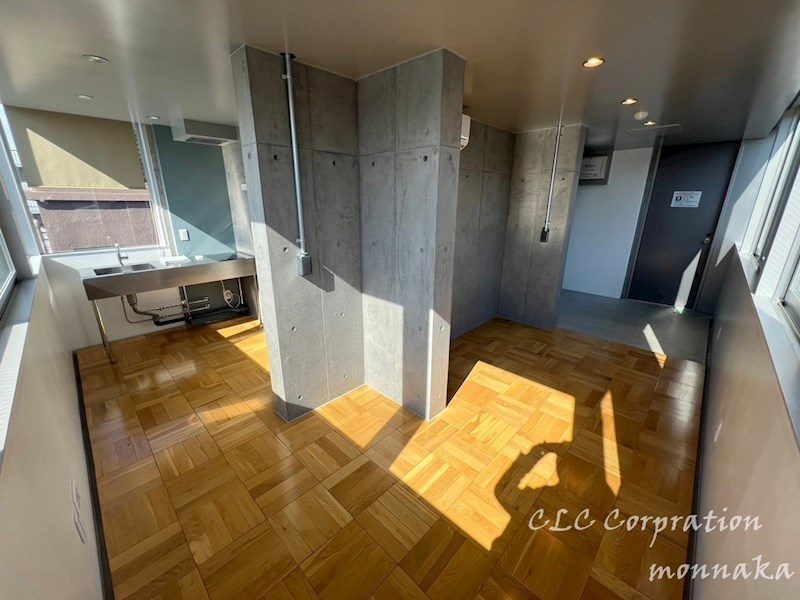 Mon-naka Apartment Terrace リビング