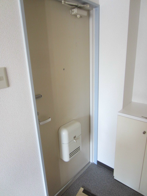 ピュアライフ南砂   玄関