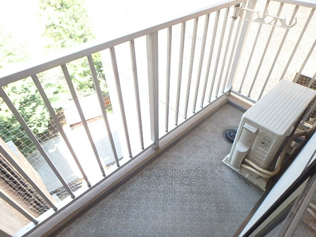 帝金ビル ベランダ