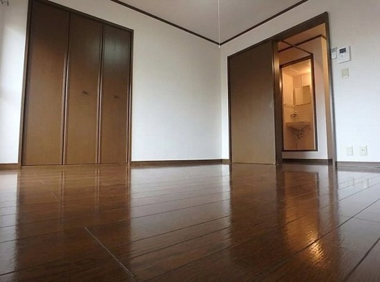 ユーハイムねぎし リビング