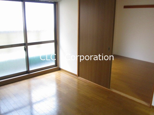 行平コーポラス ベッドルーム