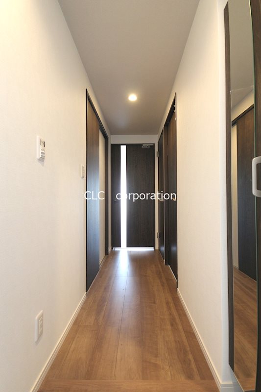 ニューガイア南葛西No.71 玄関