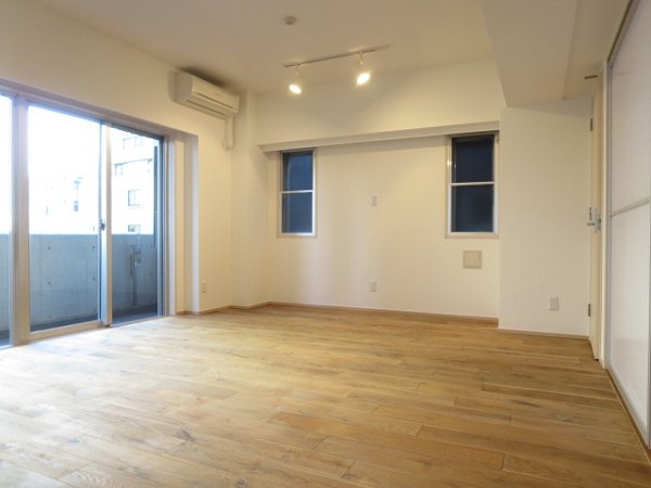 T-COURT リビング