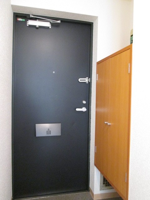 レジデンス富美浜 玄関