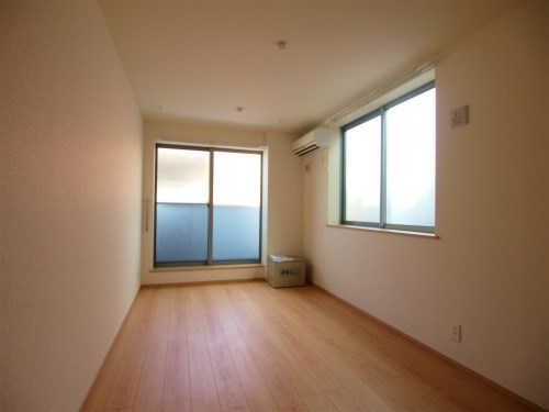 チャルテ梅島 ベッドルーム