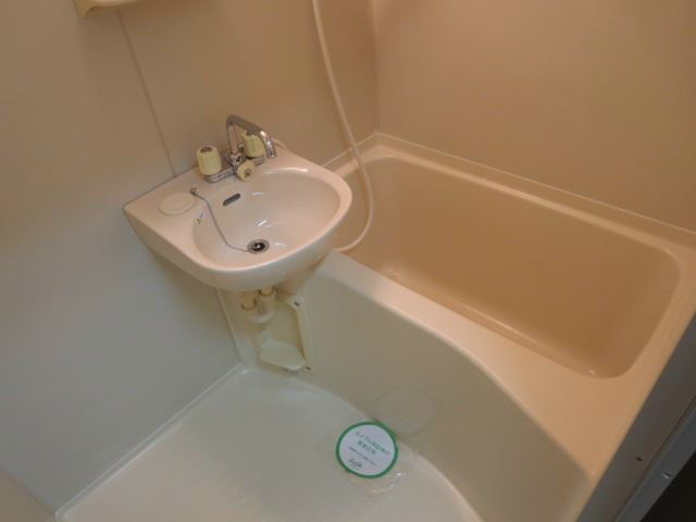 フローラ水山Ⅱ 風呂画像