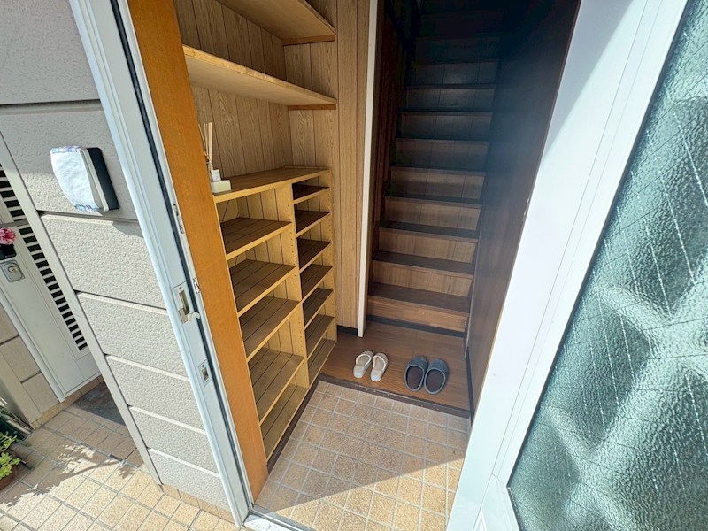 カーサ　アスーカル 玄関