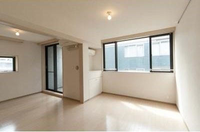 ポラリス リビング