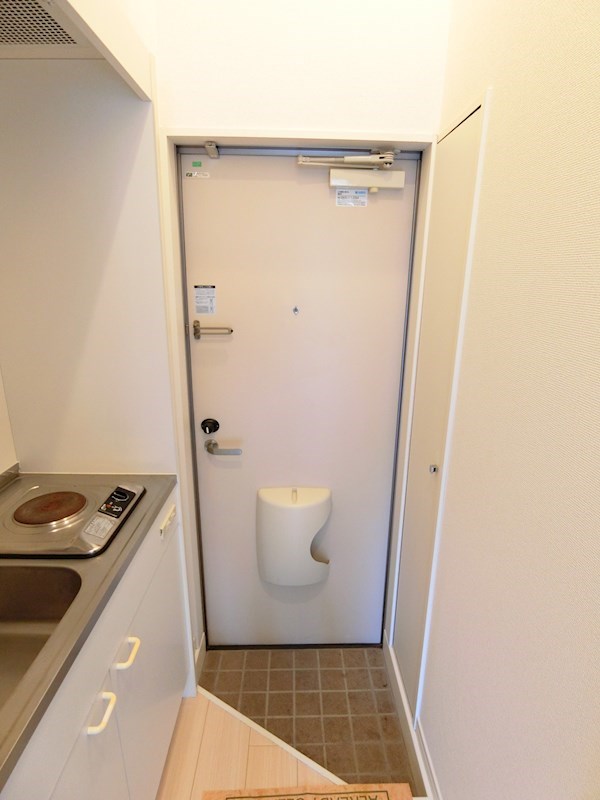 ヴァンテアンⅢ 玄関