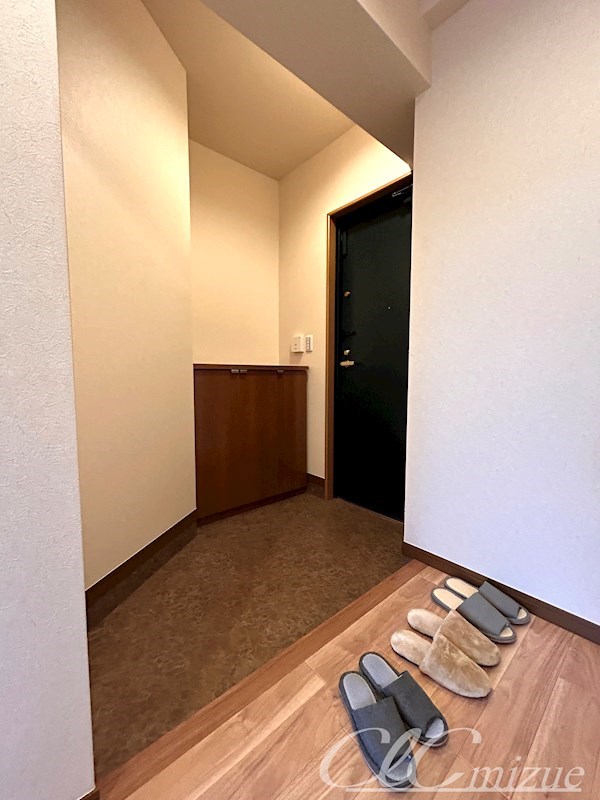 バロンルート7 玄関