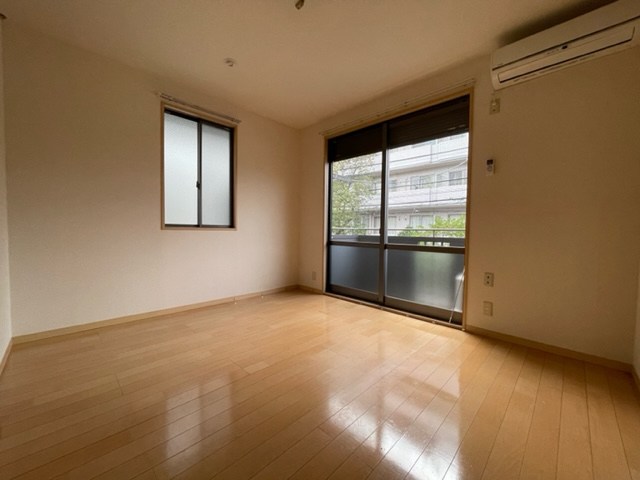 トップガーデンB ベッドルーム