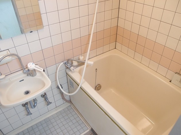 カーサ第一宇喜田１号棟 風呂画像