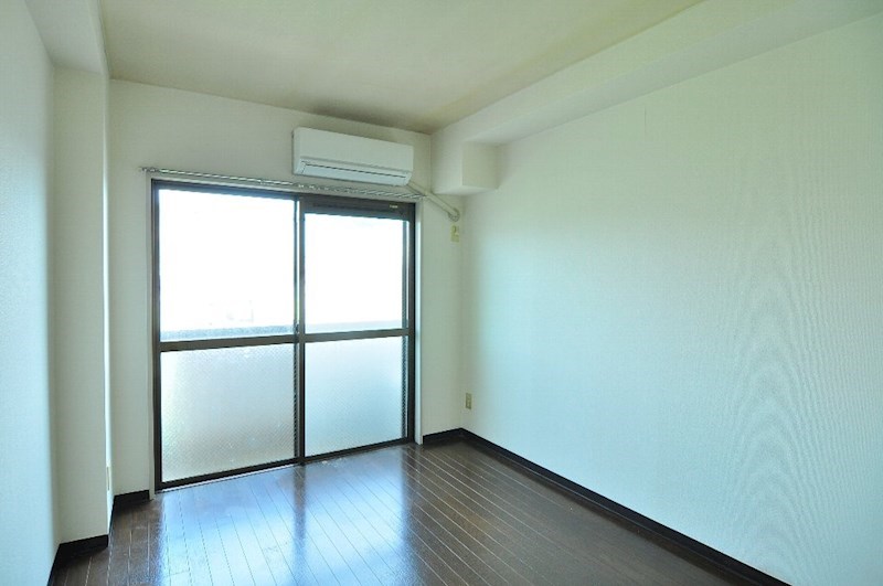 グランドール ベッドルーム