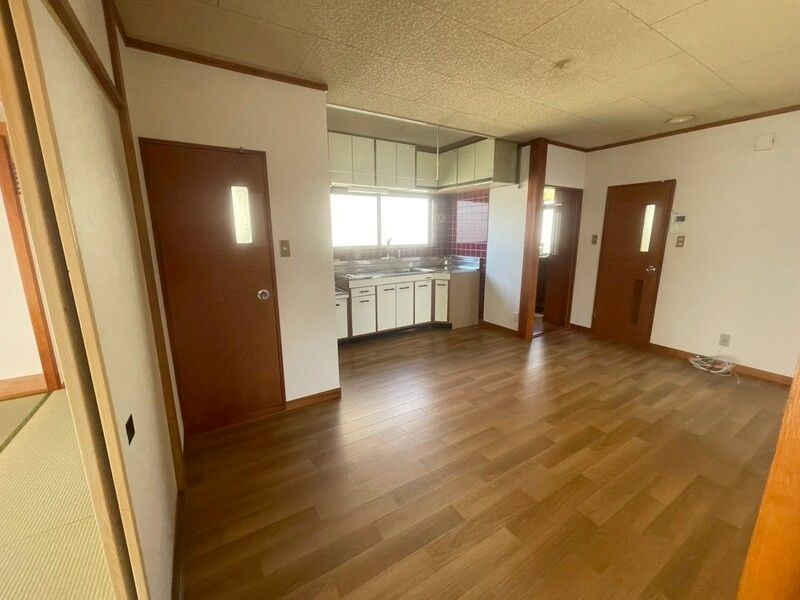 パールハイツ 玄関