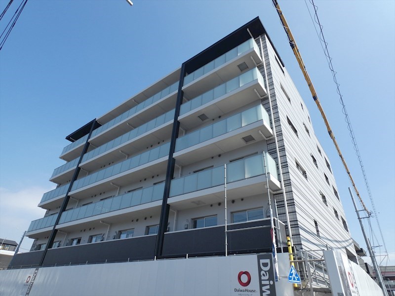 ホーリーホック 外観