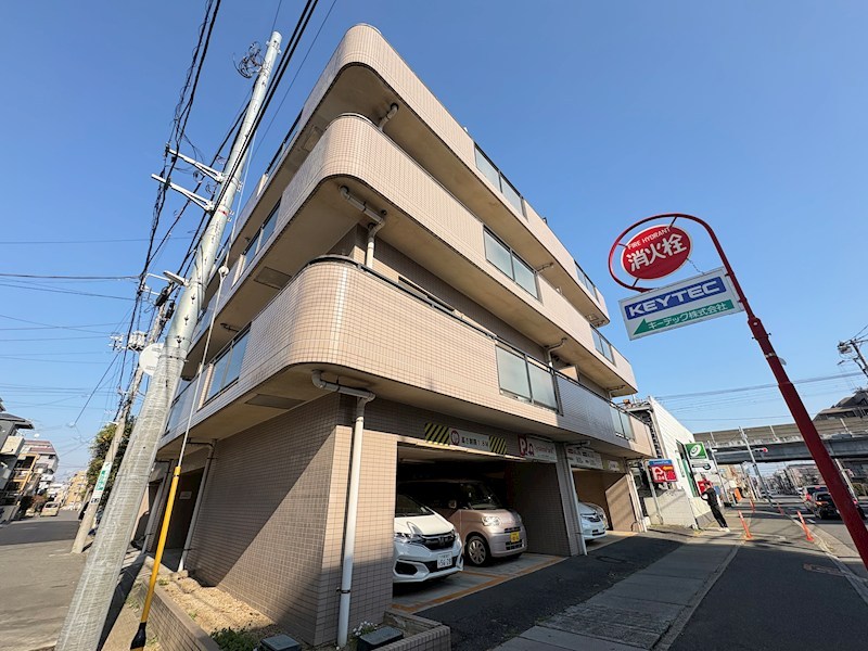 ニューウイング行徳 201号室 外観