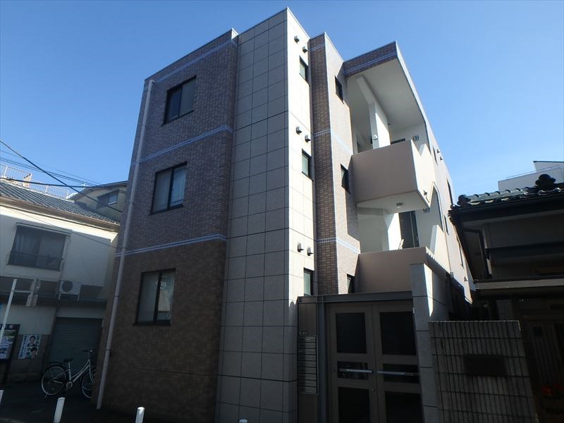 ラ・ベルメゾン 外観写真