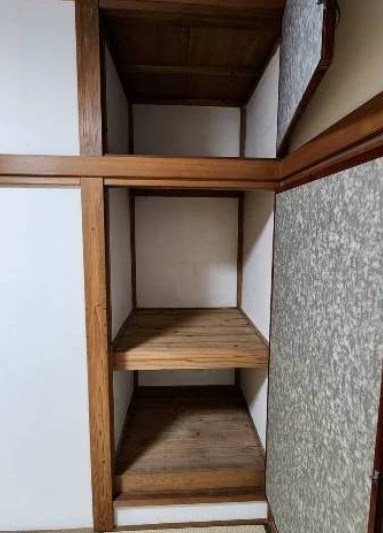 中央本町４丁目貸家 その他8