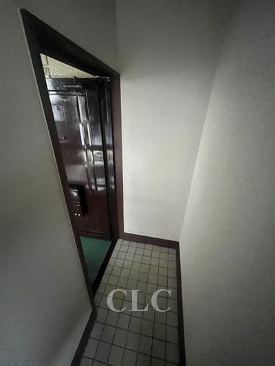 リバーサイド谷津田 玄関