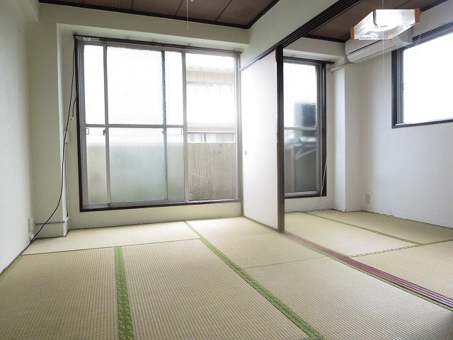 イイノビル リビング