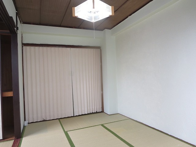 イイノビル ベッドルーム