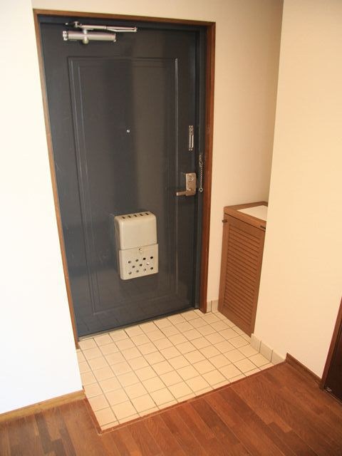 ＭＥハウス  玄関