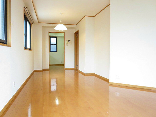 サクシード森下  リビング