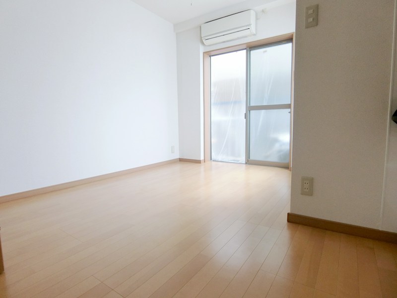 島村ビル ベッドルーム