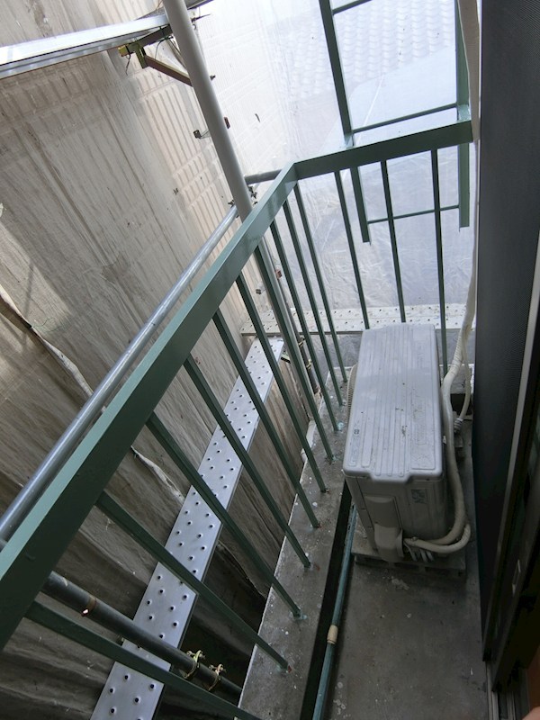 島村ビル ベランダ