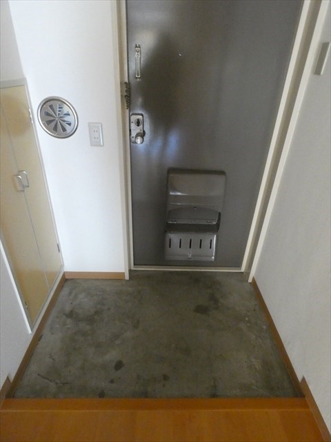 サンハイツ野村  玄関