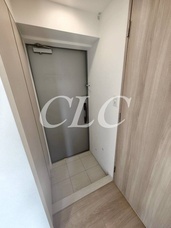 ORSUS　三ノ輪 玄関