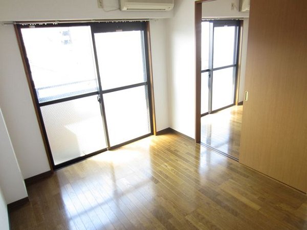 サンモールワタナベ その他3