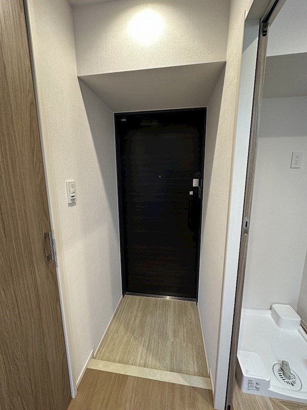 ダーシャモリ 玄関