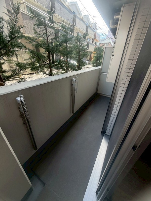 CREATIF日暮里 ベランダ