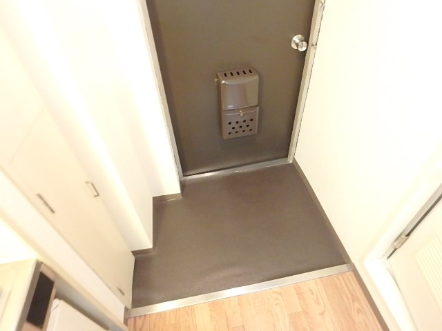 フォレストイン千駄木 玄関