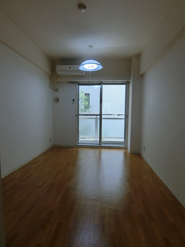 パークサイド関 リビング