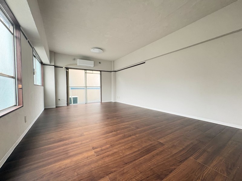 えいりハイツ リビング