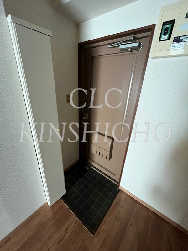 パークサイド関口 玄関