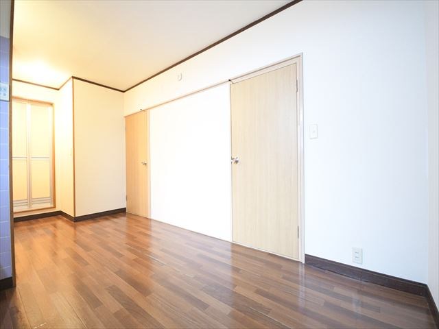 サワーハイツ中央本町 リビング